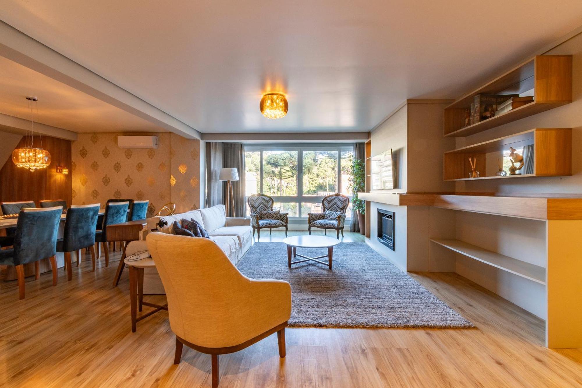 A Apenas 300 Mts Da Rua Coberta, No Exclusivo Via Florida Apartment Gramado Bagian luar foto