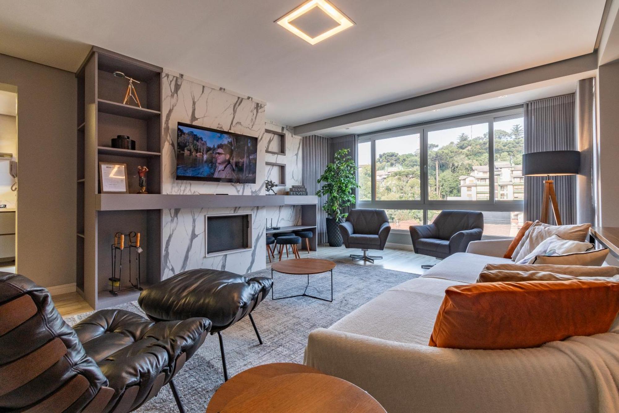 A Apenas 300 Mts Da Rua Coberta, No Exclusivo Via Florida Apartment Gramado Bagian luar foto