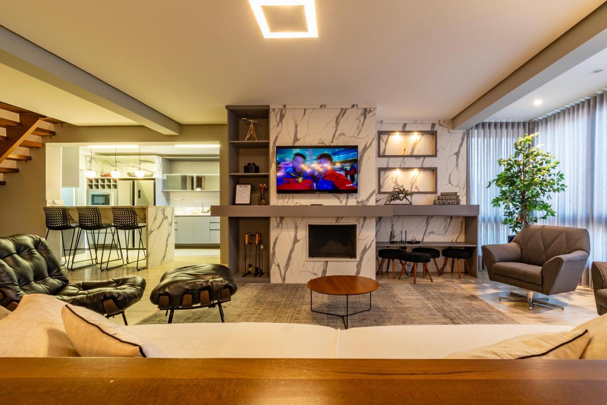 A Apenas 300 Mts Da Rua Coberta, No Exclusivo Via Florida Apartment Gramado Bagian luar foto