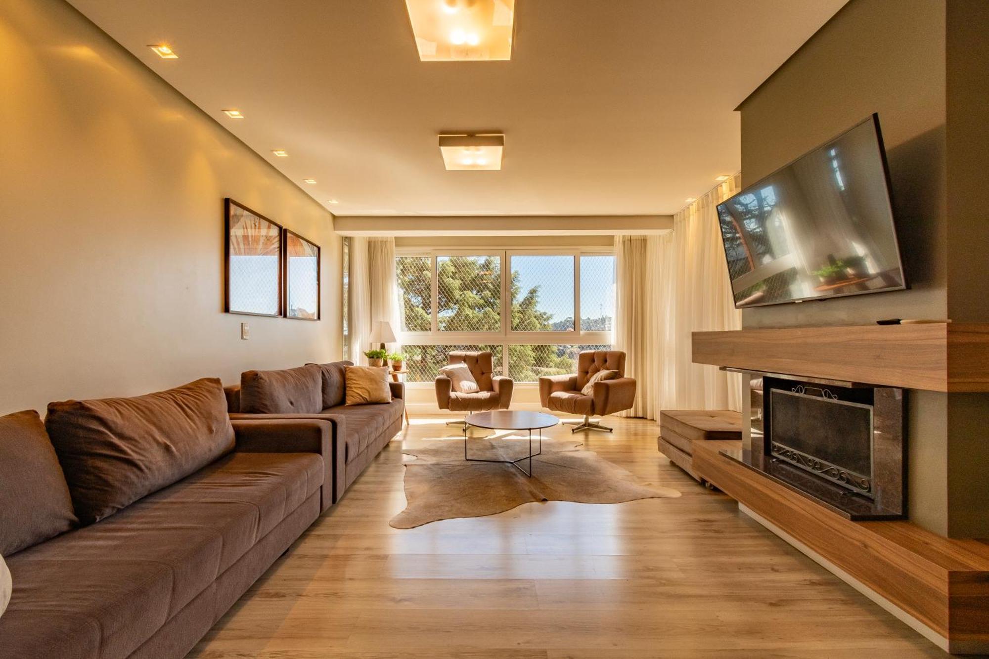 A Apenas 300 Mts Da Rua Coberta, No Exclusivo Via Florida Apartment Gramado Bagian luar foto