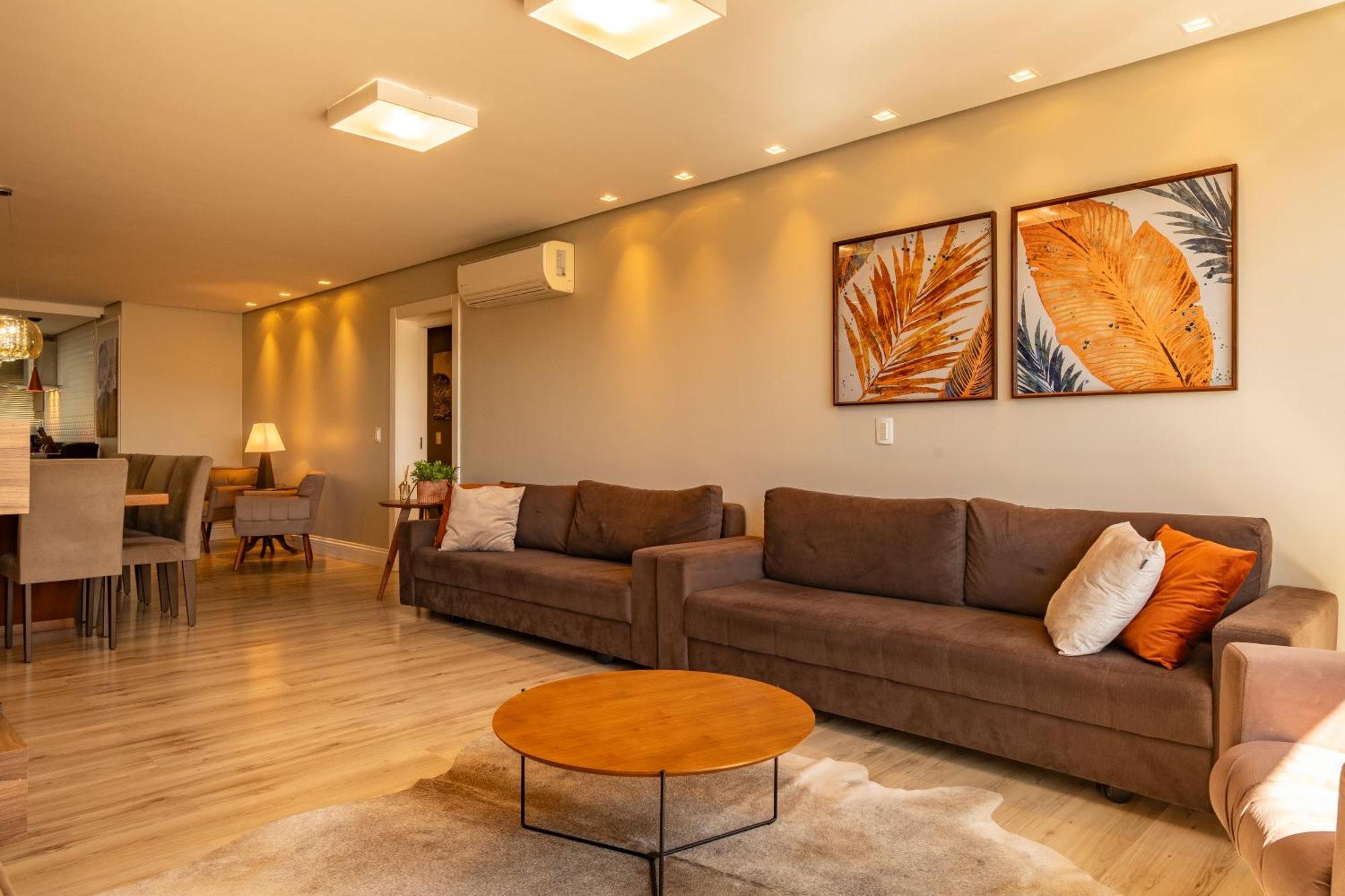 A Apenas 300 Mts Da Rua Coberta, No Exclusivo Via Florida Apartment Gramado Bagian luar foto